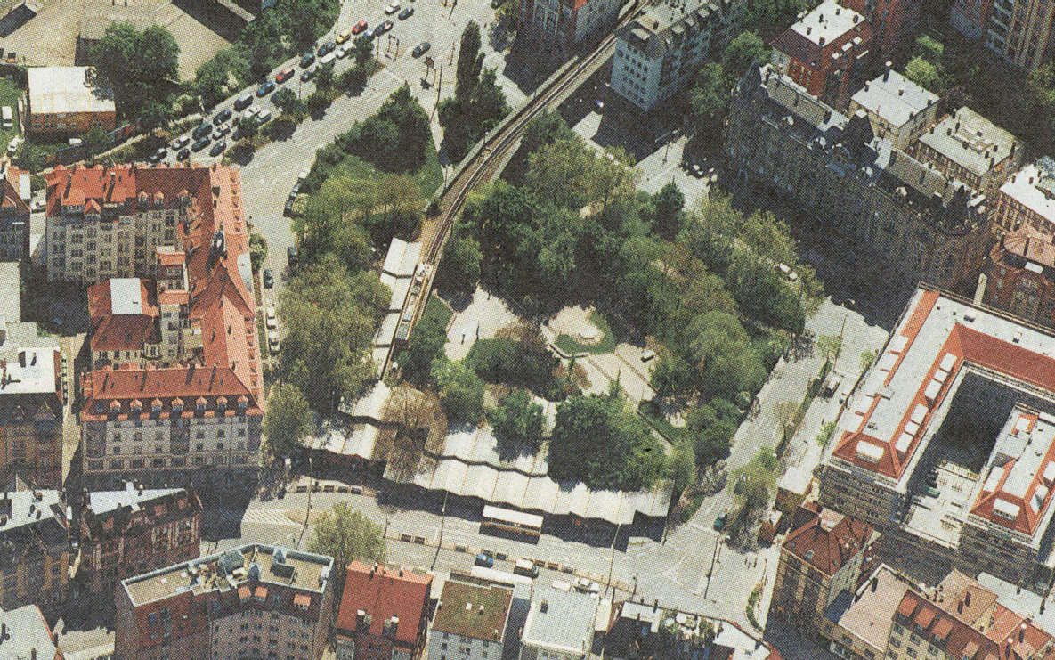 Marienplatz Stuttgart, Zeitungsausschnitt Mai 2001, vor der Sanierung